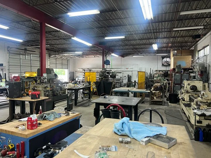 Interior da fábrica de equipamentos da Metal Frig